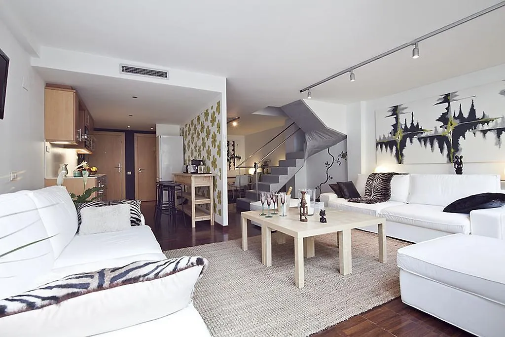 Apartment Barcelona Rentals - Private Pool And Garden Center 0*,